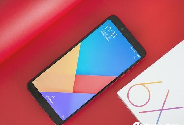 一千左右的手機(jī)哪款好 8款1000左右性價比高的手機(jī)推薦