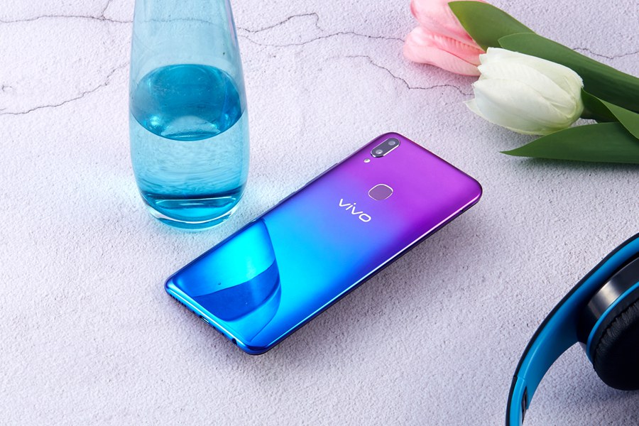 vivo Z1極光特別版圖賞 動人心魄的漸變光芒,視覺效果出眾