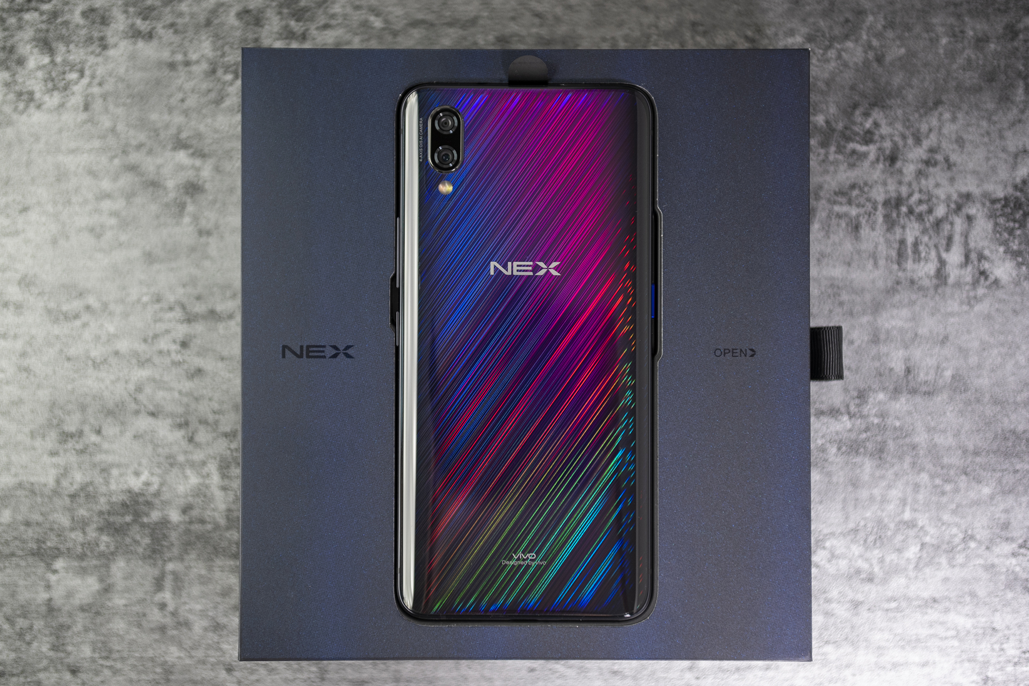 Vivo NEX星跡版圖賞:藍紫漸變+零界全面屏,支持屏幕指紋3.0