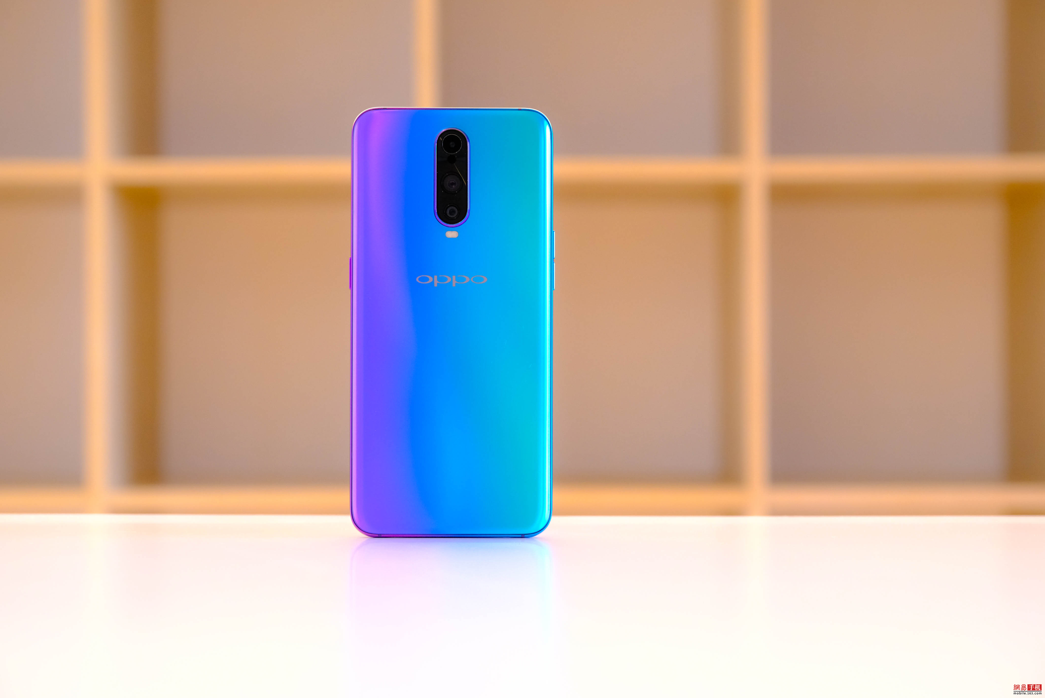 OPPO R17 Pro評測:亮眼的外觀與出眾的拍照體驗