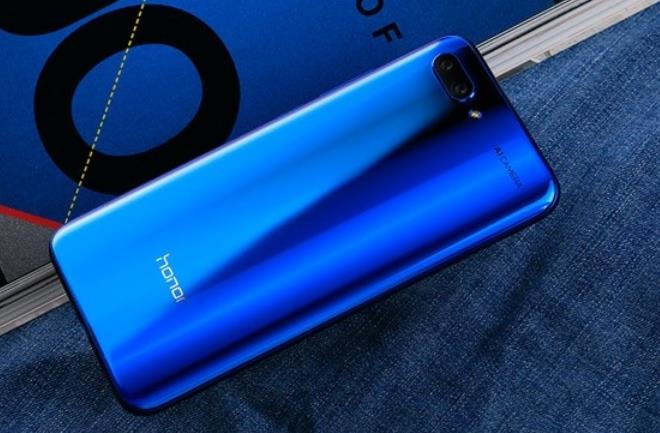 OPPO R15x和榮耀10相機(jī)對(duì)比