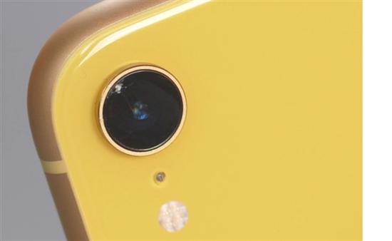 蘋果iPhone XR手機跌落測試:比起XS來果然差遠了