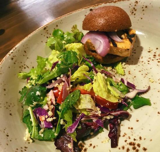 餐廳成為科技巨頭新戰場 谷歌一年伙食費5個億