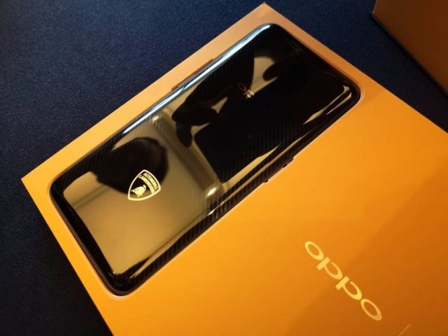 8000元以上的旗艦手機有哪些?八千元以上旗艦手機推薦