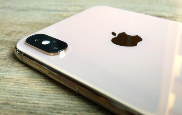 外媒評選2018年全球最佳五款智能手機:華為mate20 Pro排第二!