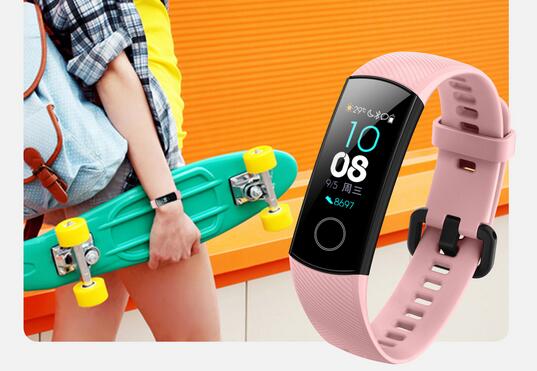 榮耀手環(huán)4怎么充電？榮耀手環(huán)4正確的充電方法介紹