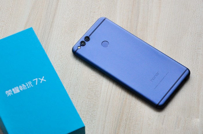 華為暢享9和榮耀暢玩7X哪個好?華為暢享9和榮耀暢玩7X區別對比