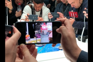 OPPO公布首款5G手機(jī):驍龍855+超強(qiáng)10倍混合光學(xué)變焦