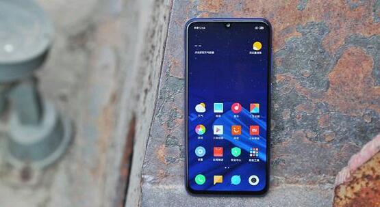 小米9 SE玩游戲怎么樣?小米9SE吃雞卡不卡嗎?