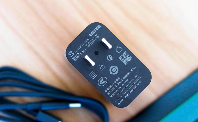 黑鯊游戲手機2發布 搭載驍龍855 售價3199元起