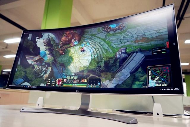 曲面屏顯示器的曲率越大越好嗎?曲面顯示器最佳曲率知識介紹