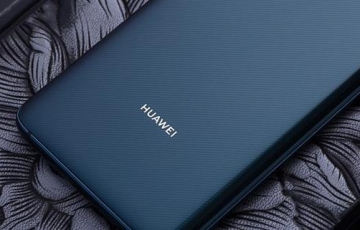 華為Mate 30 Pro曝光:搭載麒麟985、AI四攝、55W超級快充