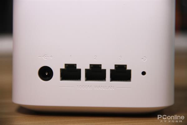 榮耀路由2S上手:不僅僅只是好看這么簡單