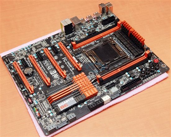 華碩主板和技嘉主板哪個(gè)好?看完你就不糾結(jié)了