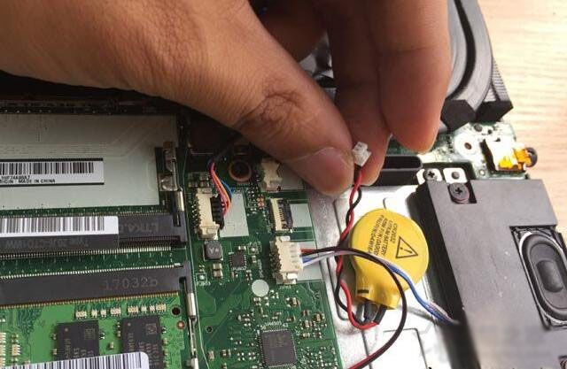 筆記本主板cmos電池怎么放電？筆記本主板電池放電圖解教程