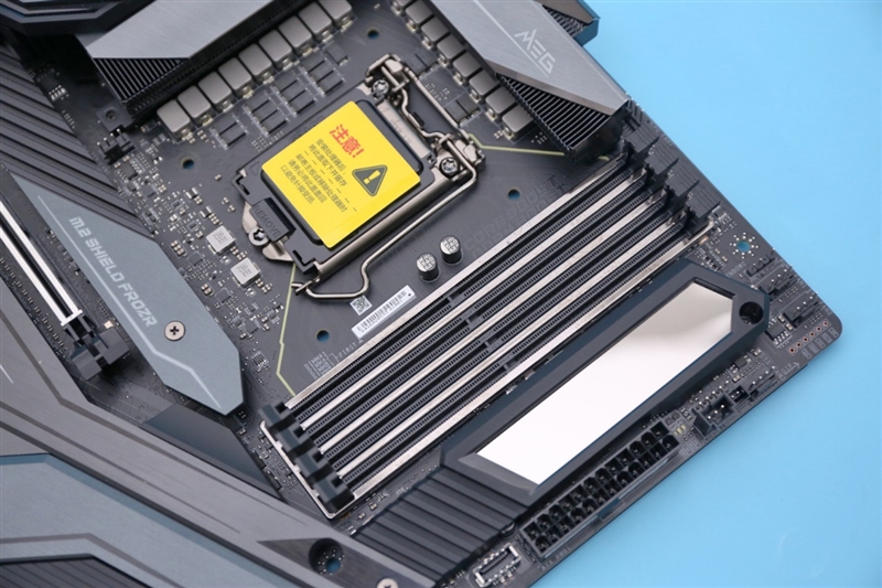 來自4600MHz C19的感動!微星MEG Z490 GODLIKE主板評測